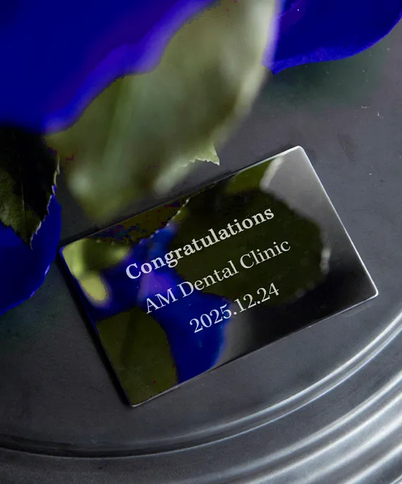 刻印プレートが選択できます（有料）