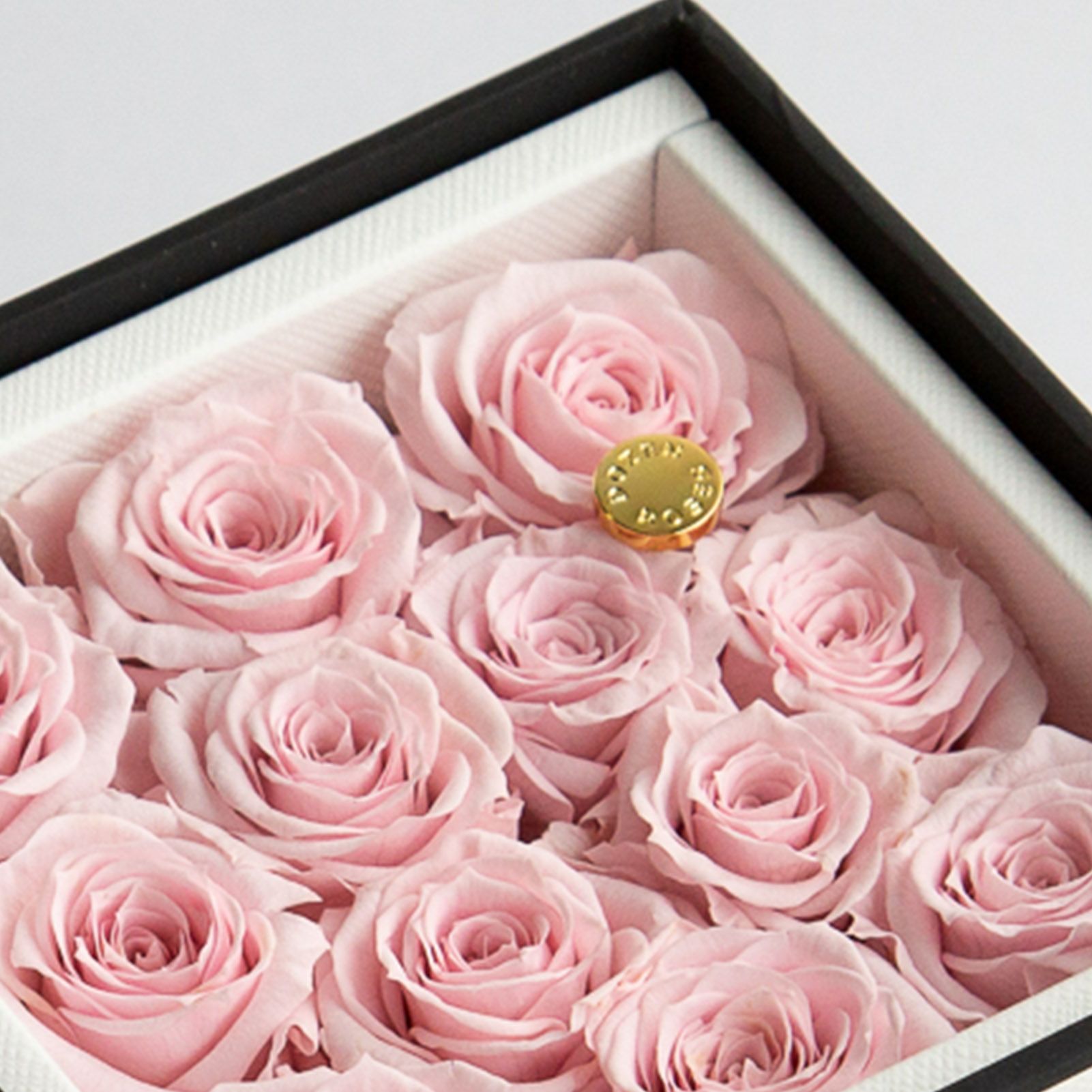 花薔薇のレースの卓上パーテーションミニ3連 薔薇のハート形フラワーケーキ(チーズケーキ味) | Candy MERU